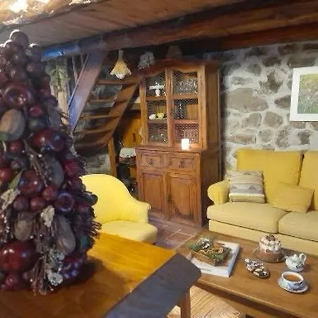 Rénové Pour 4 Pers. Avec Accueil équin, Saint-front - Fr-1-582-538 *